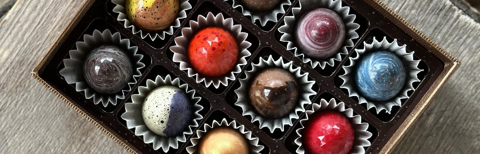 Bonboniéry a pralinky